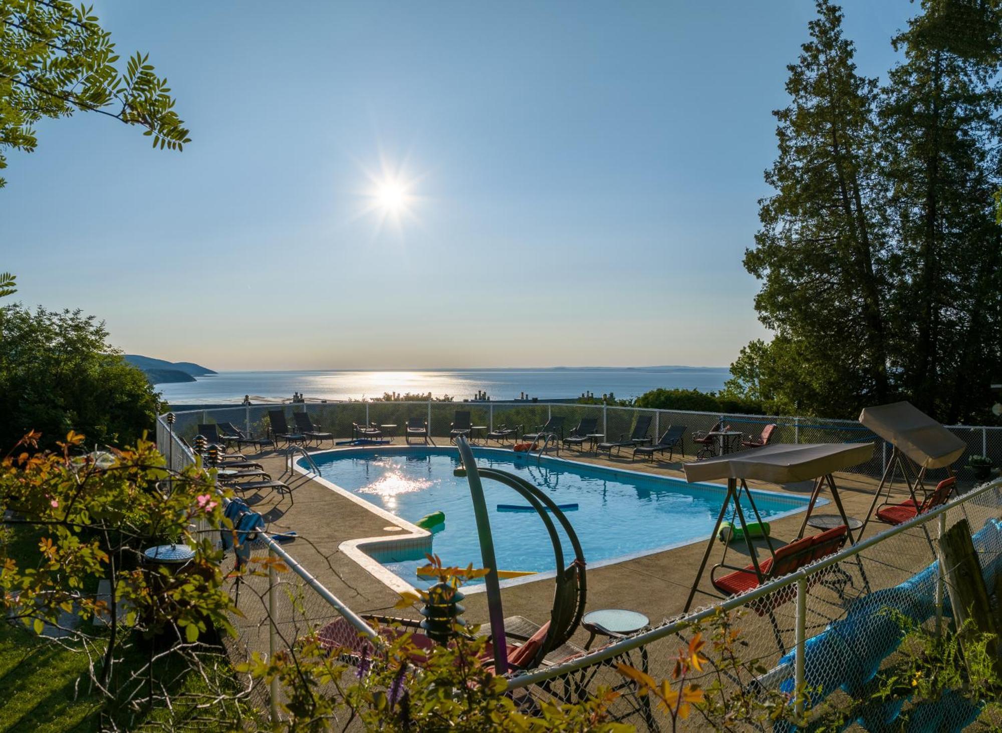 Auberge Des Falaises La Malbaie Εξωτερικό φωτογραφία